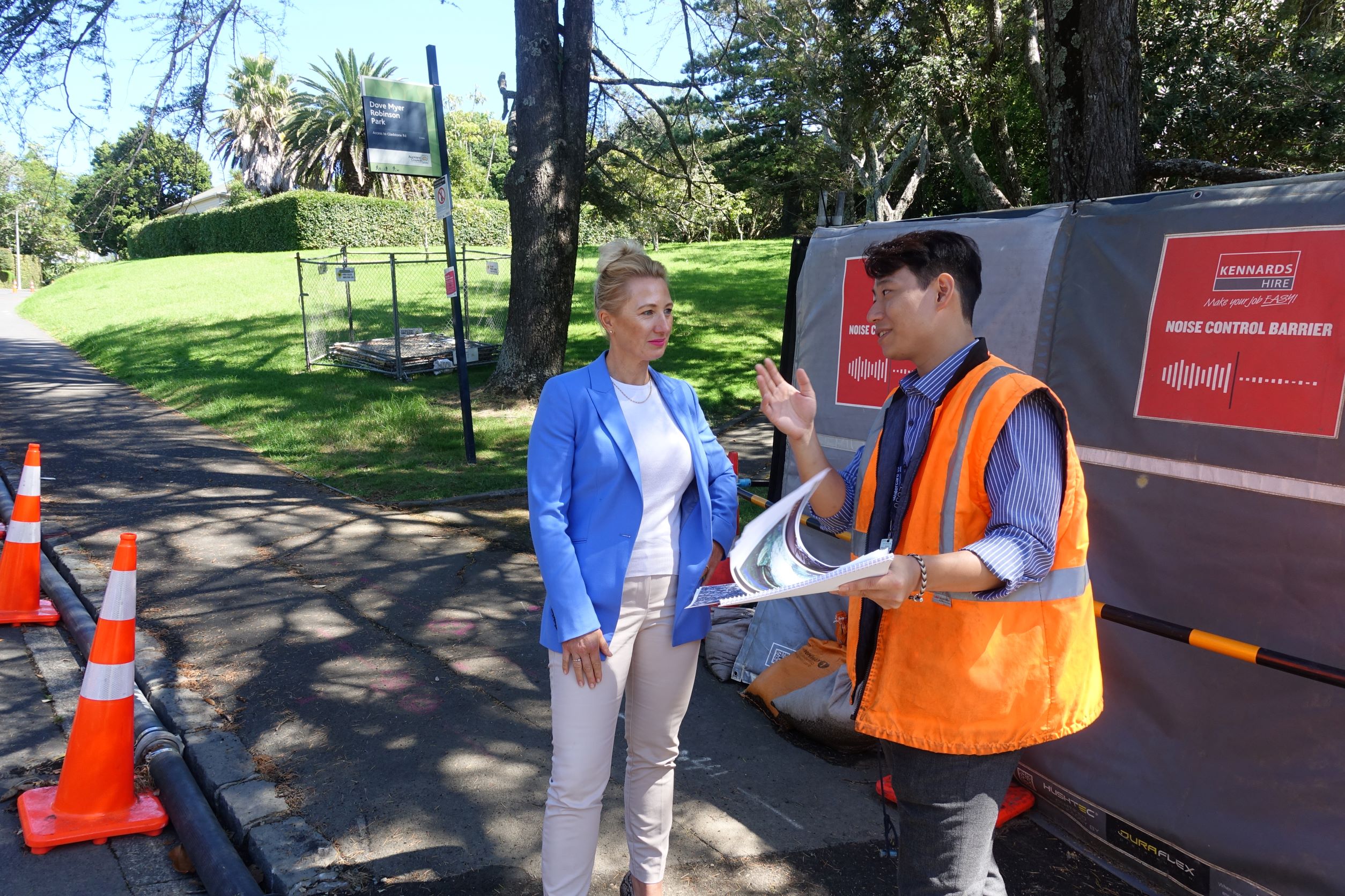 Photo of Waitematā Local Board chairperson Genevieve Sage and Watercare operations engineer Woo Kwon by the temporary wastewater bypass in Parnell